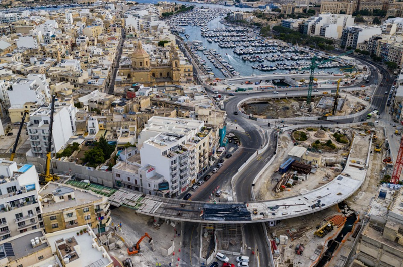Msida Creek Flyover - Construction of the bridge